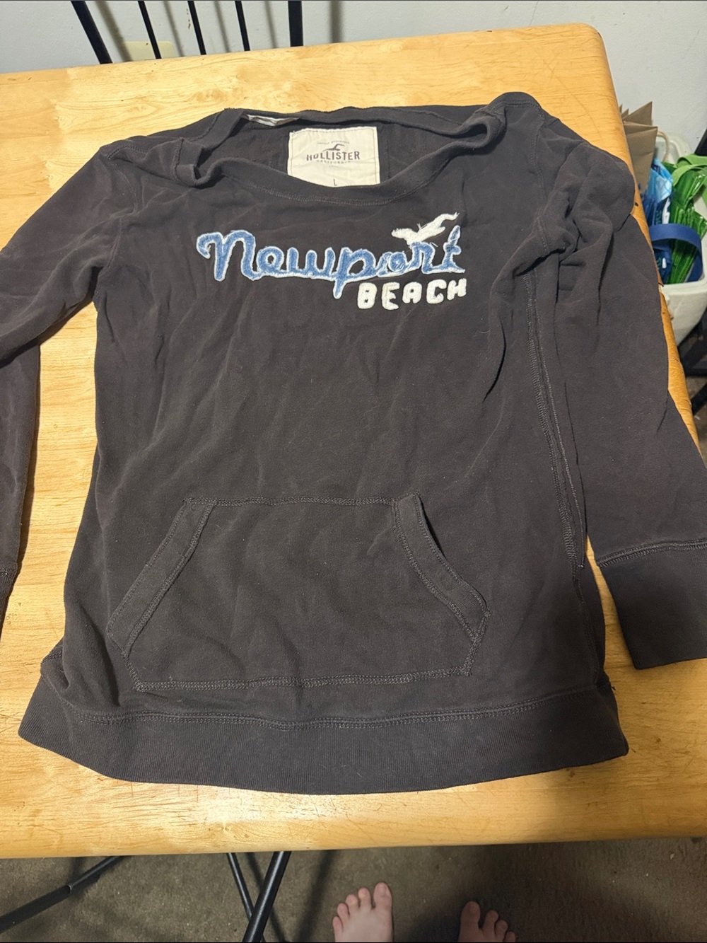Hollister Black Newport Beach Pullover Hoodie